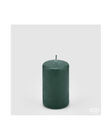 Candela classica moccolo h 10 cm diam. 6 cm col. verde. durata: 32 ore