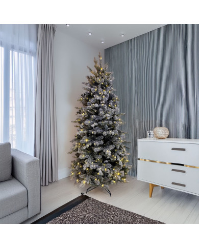 Abete realizzato in pvc+pe, altezza  180 cm, con 360 led bianco caldo, diam. 106 cm Abete realizzato in pvc+pe, altezza  180 cm, con 360 led bianco caldo, diam. 106 cm