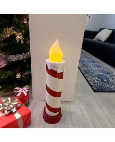 Candela gigante diam. 14 cm, h. 58 cm, batterie : 3AA non incluse, col. rosso/bianco Candela gigante diam. 14 cm, h. 58 cm, batterie : 3AA non incluse, col. rosso/bianco