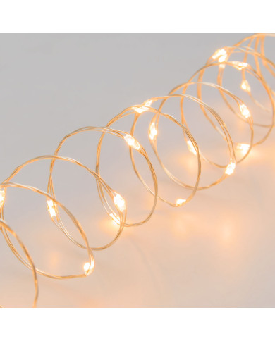 Catena 400 microled su cavo in metallo facilmente modellabile, bobina 4+20 m, col. bianco caldo, int/est Catena 400 microled su cavo in metallo facilmente modellabile, bobina 4+20 m, col. bianco caldo, int/est