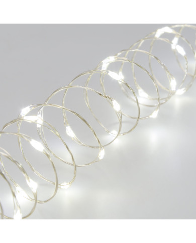 Catena 500 microled su cavo in metallo facilmente modellabile, bobina 4+37.5 m, col. bianco freddo , cavo argento, int/est Catena 500 microled su cavo in metallo facilmente modellabile, bobina 4+37.5 m, col. bianco freddo , cavo argento, int/est