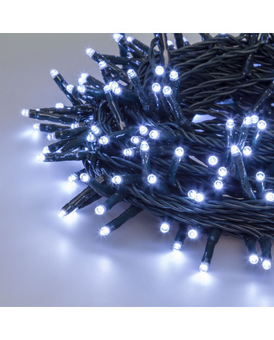 Catena TLG 750 miniled 4+53m., telecomando con 8 giochi di luce, per interno/esterno, col. bianco freddo