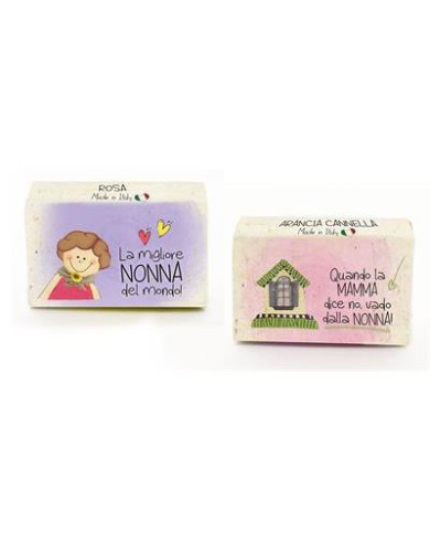 Saponetta profumata "nonna", prof. arancia cannella o rosa , 4.5x7x3 cm (il prezzo fa riferimento al singolo pezzo)
